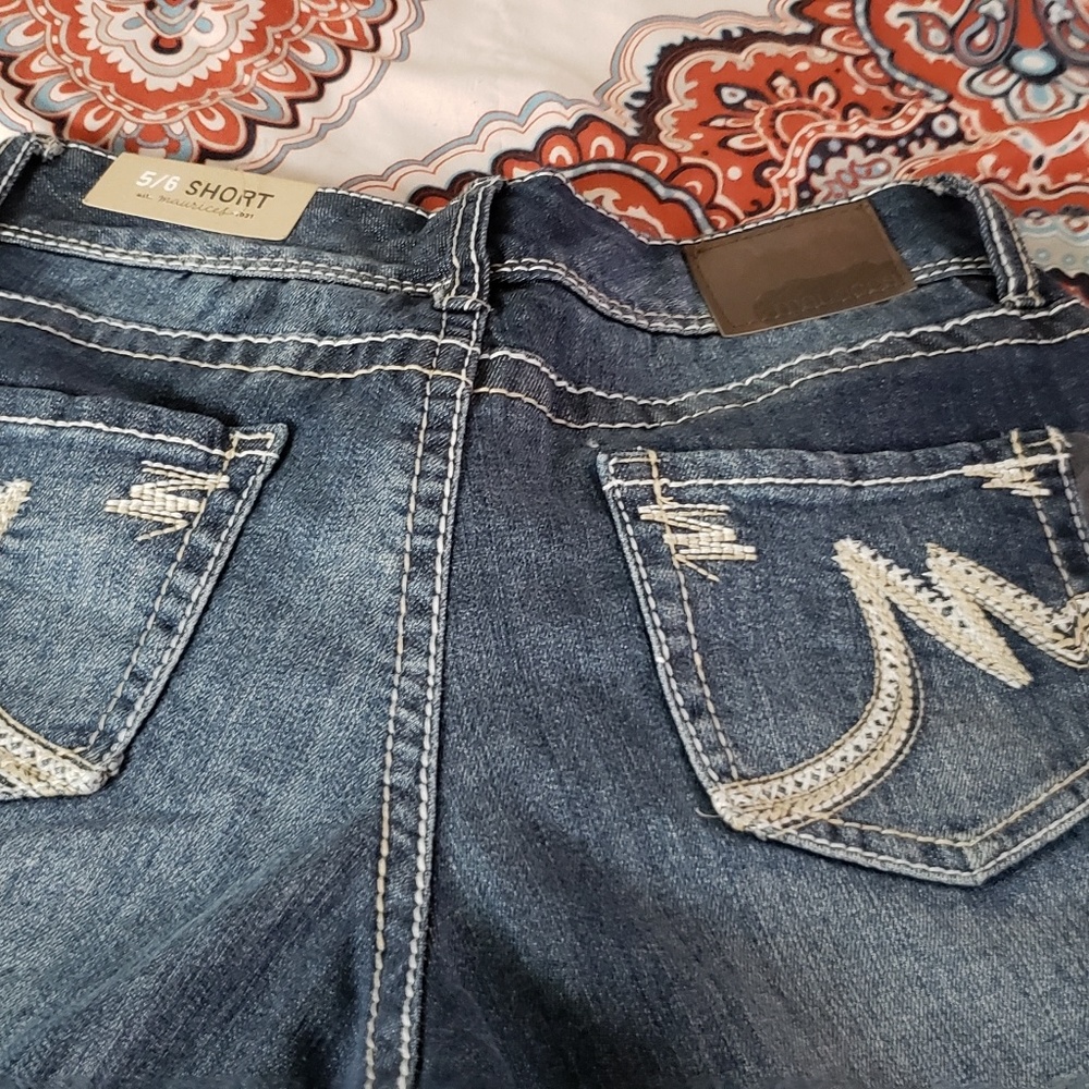 Maurice's Jean's